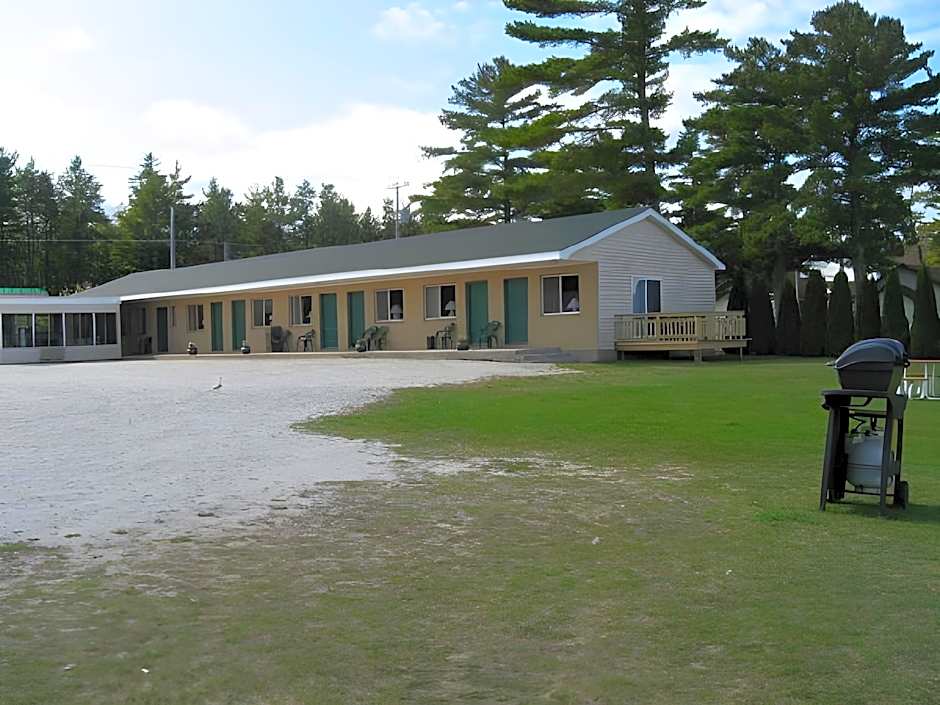 North Winds Motel