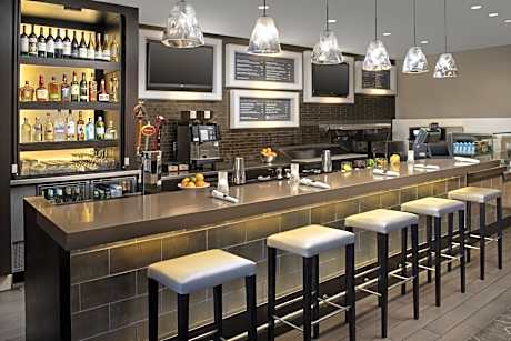 Courtyard by Marriott Tacoma Downtown