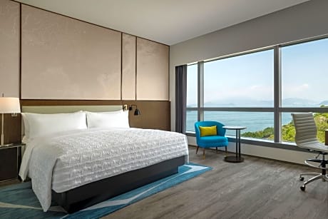 Larger King Room with Oceanside View