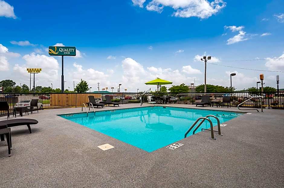 Quality Inn Cullman I-65 Exit 310