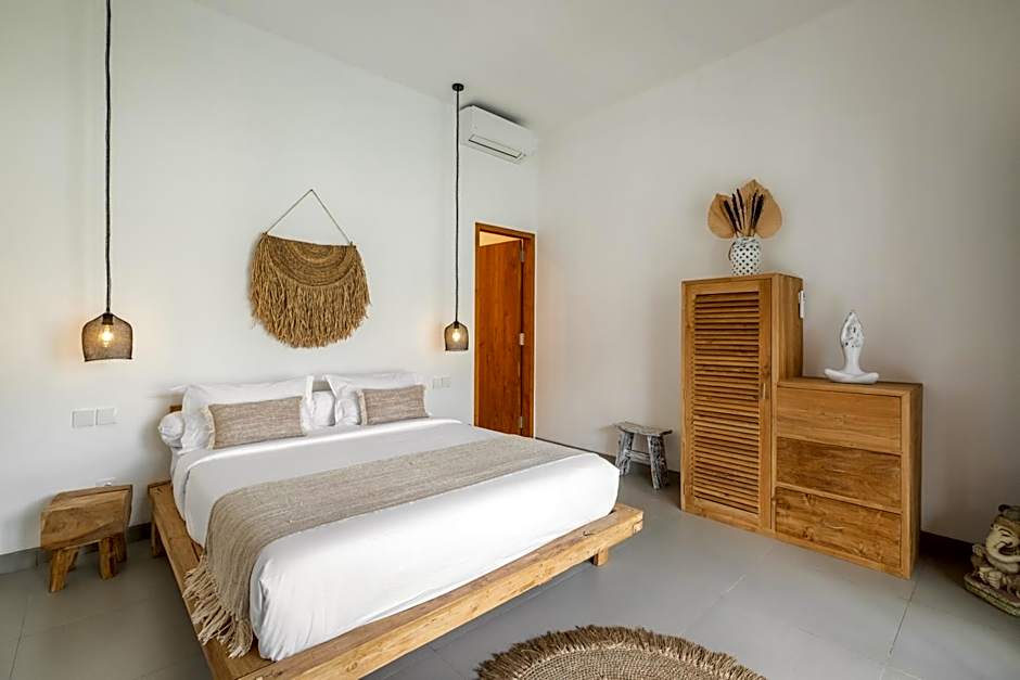 Lovely 3 Bedroom Villa Kembali