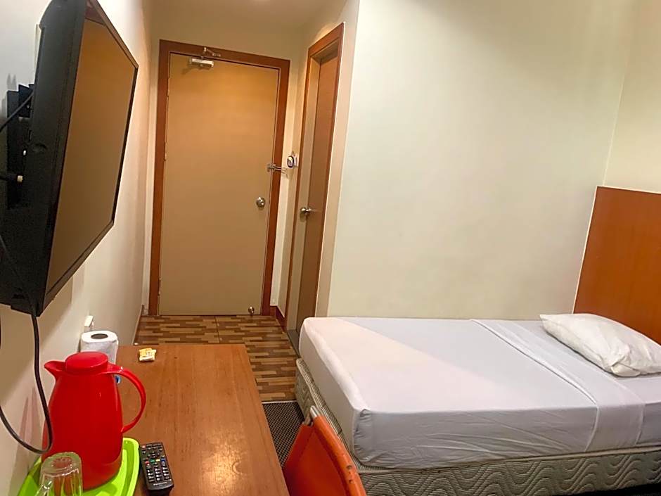 New Grand Hotel