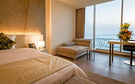 Deluxe Sea View King Room