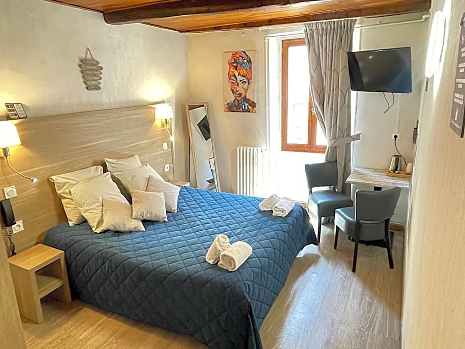 Hôtel Du Cheval Blanc Barcelonnette