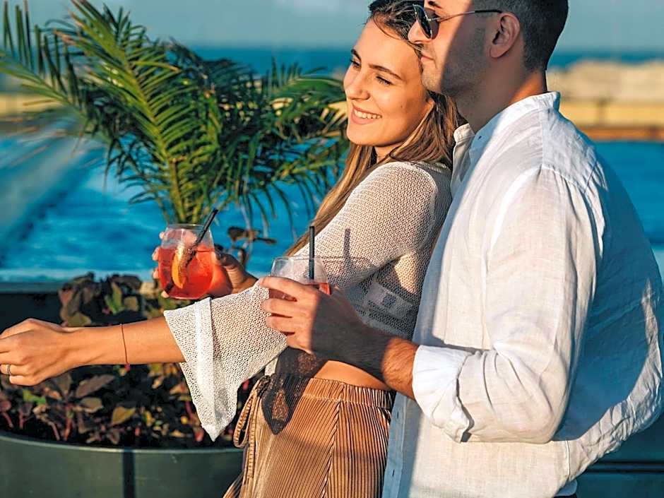 Aparthotel Adagio Malta Central