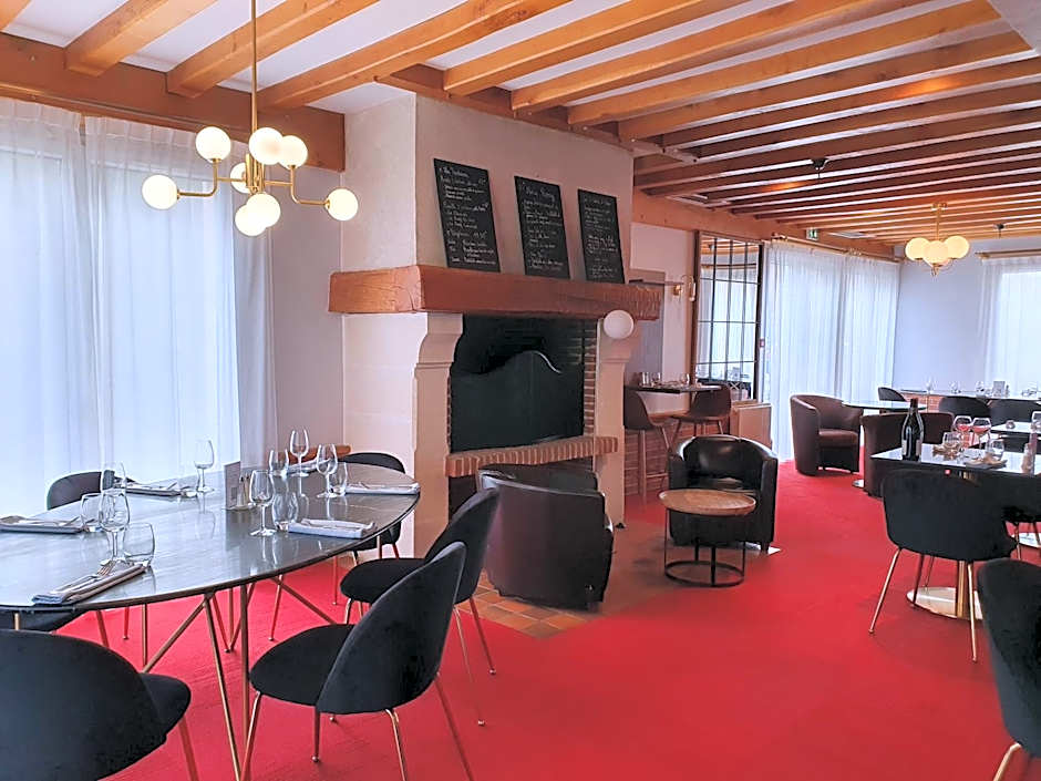 Hôtel Restaurant La Paix La Robe et le Palais