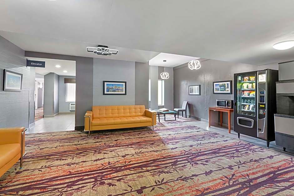 Best Western The Inn At Rochester Airport