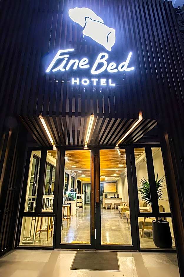 Fine Bed Hotel
