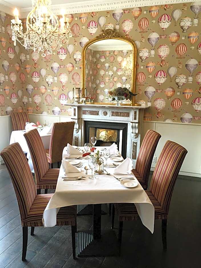 Maples House Hotel