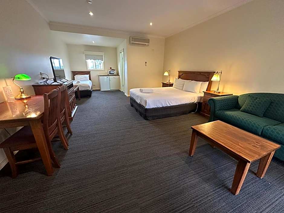 Crystal Inn