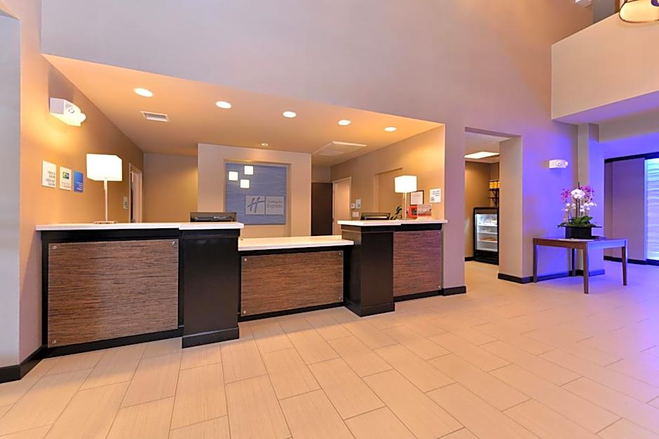 Holiday Inn Express & Suites Indio - Coachella Valley By IHG
