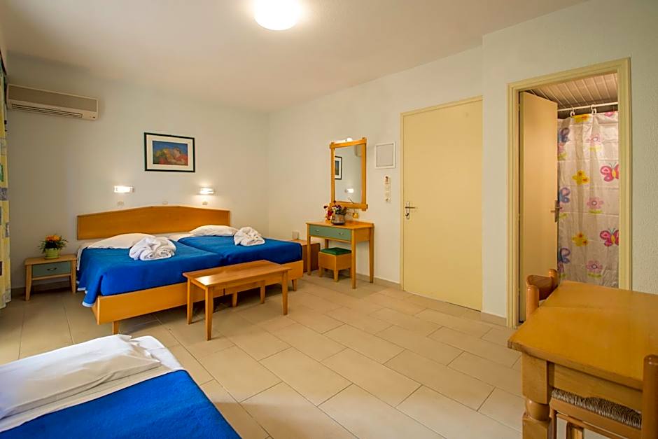 Erato Studios & Apartments