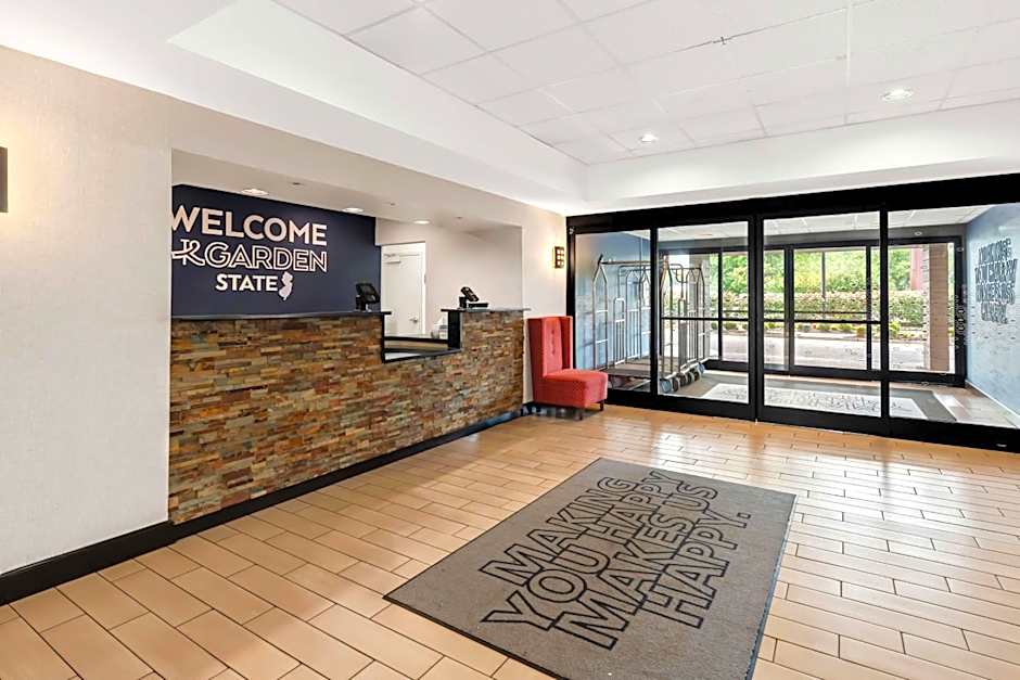 Hampton Inn By Hilton Pennsville