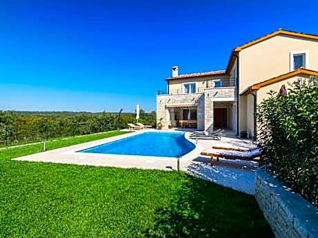 Patricia Comfortable holiday residence