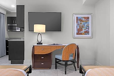 Deluxe Two Queen Beds