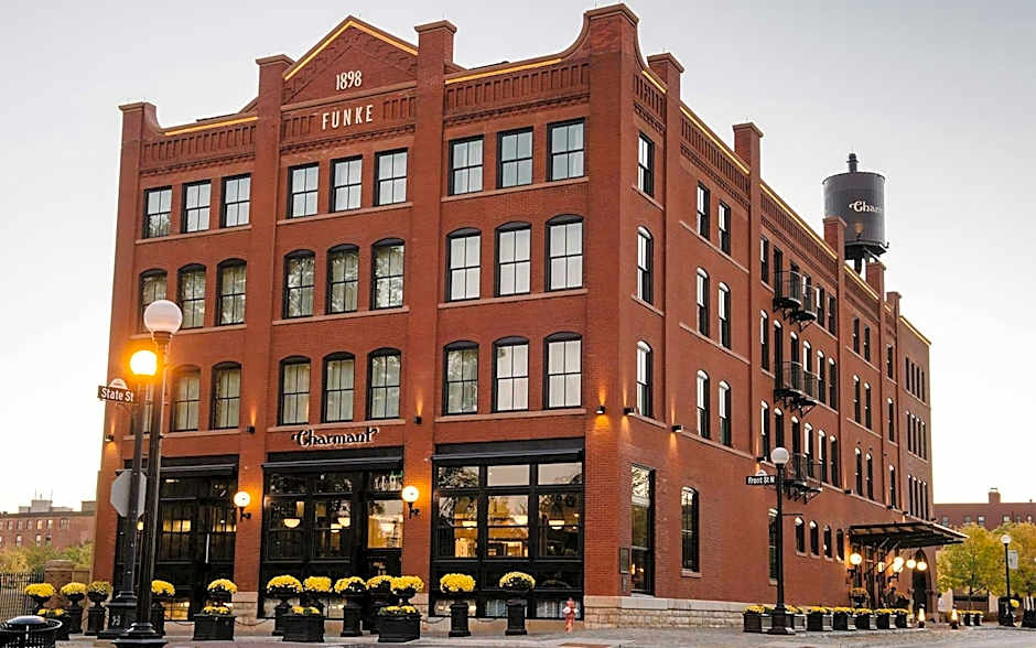 The Charmant Hotel