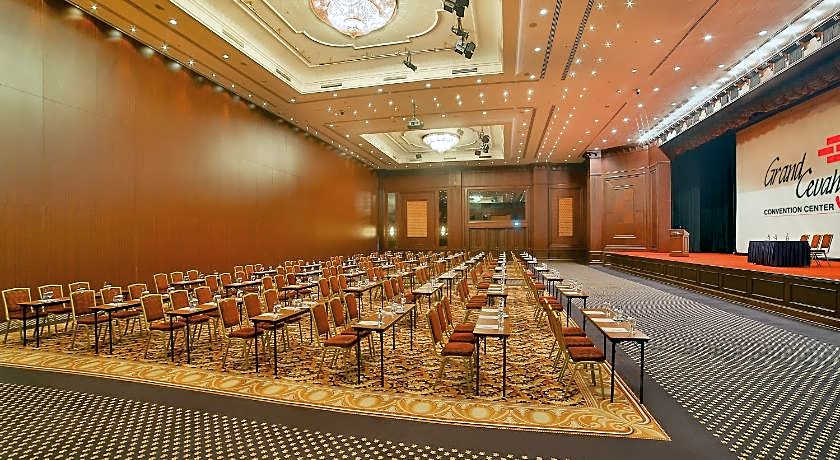 Grand Cevahir Hotel Convention Center