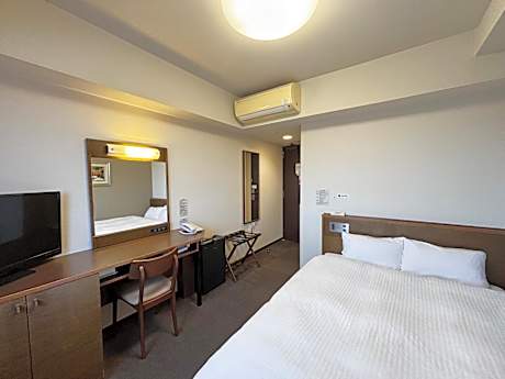 Double Room with Small Double Bed - Smoking