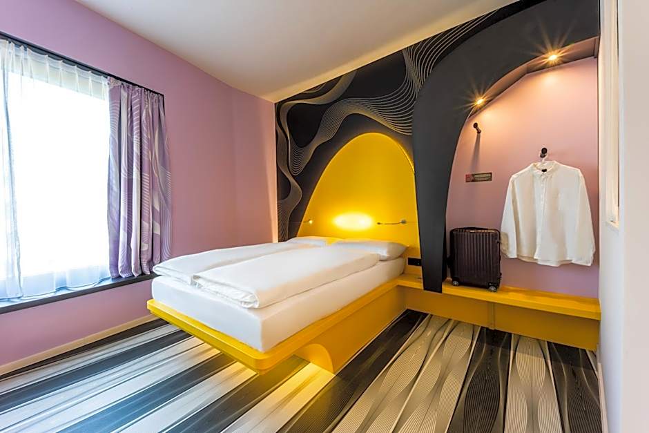 Prize by Radisson, Bonn City