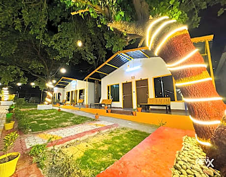 Tree House Cottage By Survottam Resort