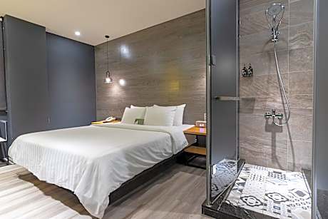 Supreme Deluxe Room