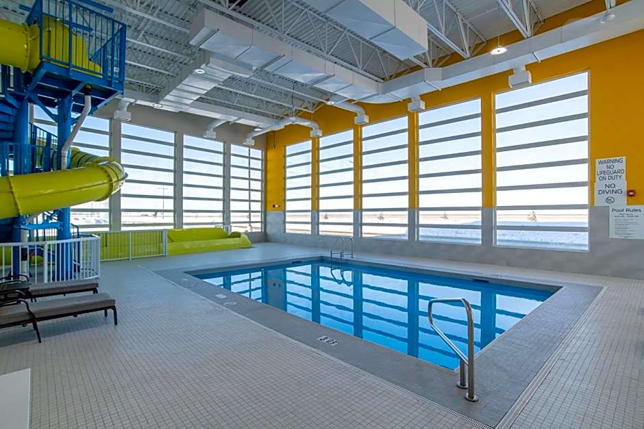 Holiday Inn Express And Suites Moose Jaw By IHG