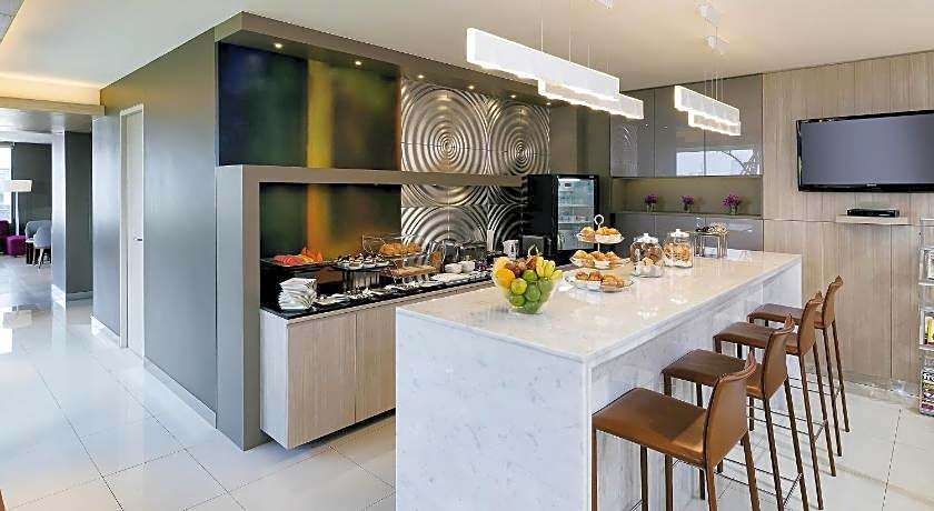 Mercure Bangkok Siam Hotel