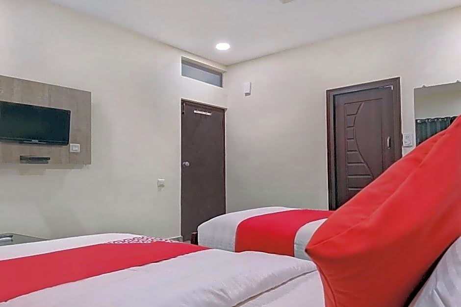 Hotel O Ruma Near Nampally Railway Station