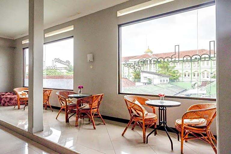 RedDoorz Syariah @ Sunan Bonang Magelang