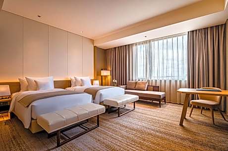 Club Twin Room