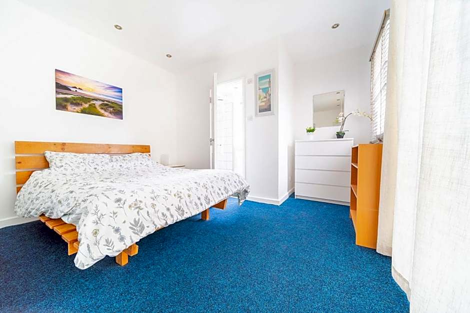 Tolcarne Guest House