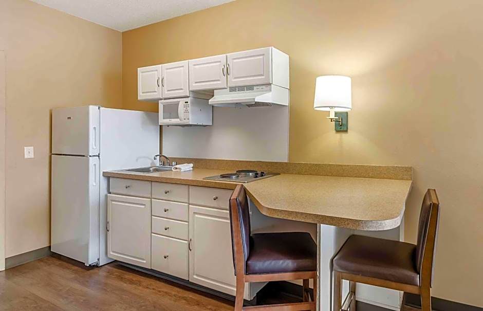 Extended Stay America Select Suites - Chicago - Vernon Hills - Lincolnshire