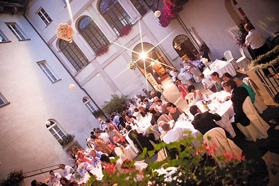 Castello Di Compiano Hotel Relais Museum