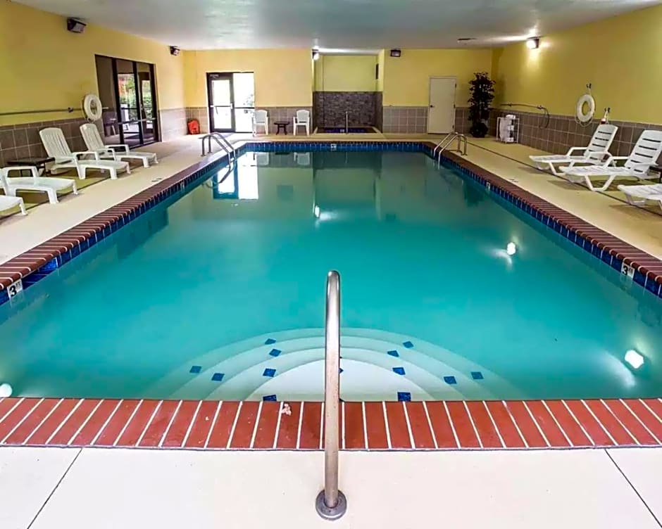 Comfort Inn & Suites Rogersville