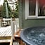Woodland Cabin With private Wood-Fired Hot-Tub