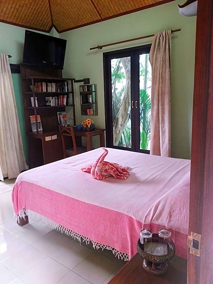 Shanti Lodge