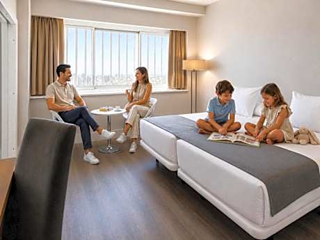 Family Suite (4 Adults)