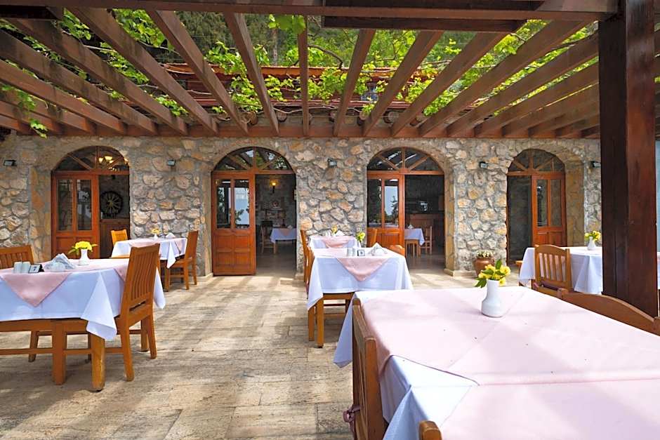 Watermill Hotel