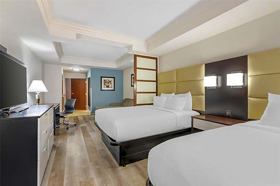 Best Western Plus Jfk Inn & Suites