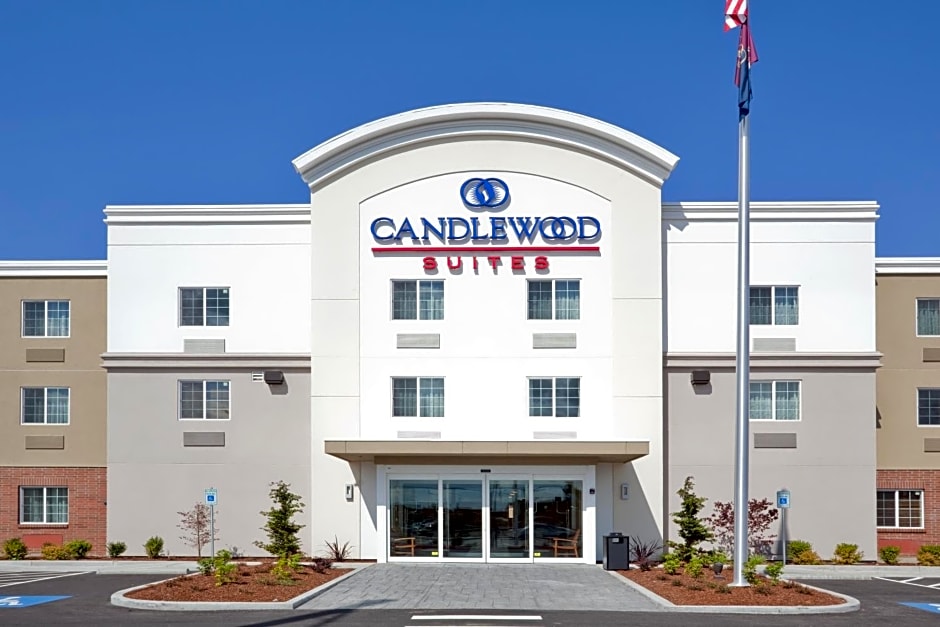 Candlewood Suites Lakewood, an IHG Hotel