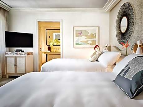 Double Queen Room
