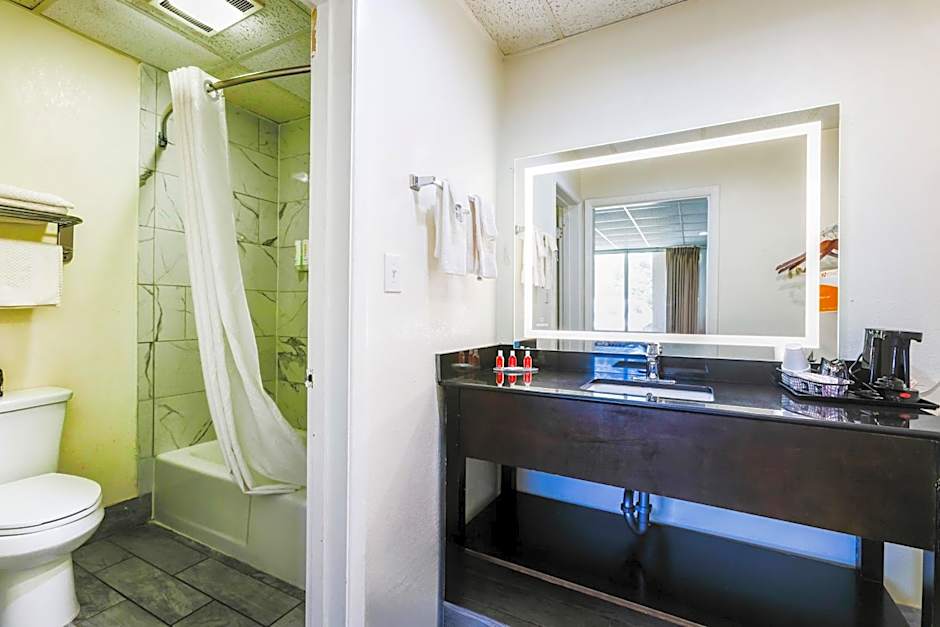Edyn Hotel By Townhouse Wytheville US 52