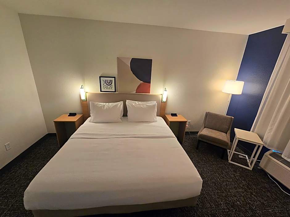 Spark by Hilton Selma