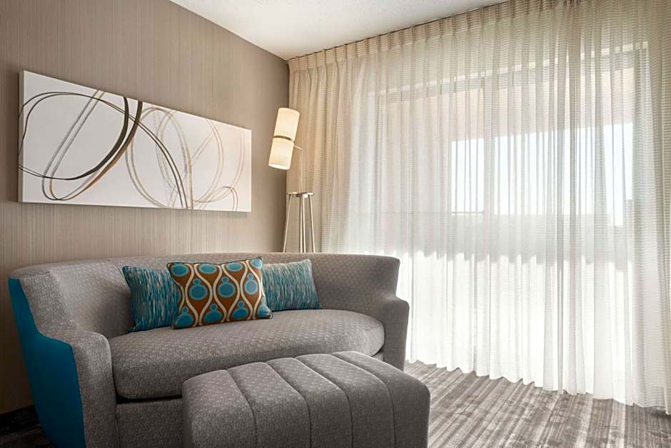 Courtyard by Marriott Chicago Bloomingdale