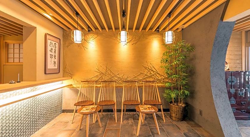 Gucho-kun · Hotel Shochiku-un, Kyoto Shijo Karasuma