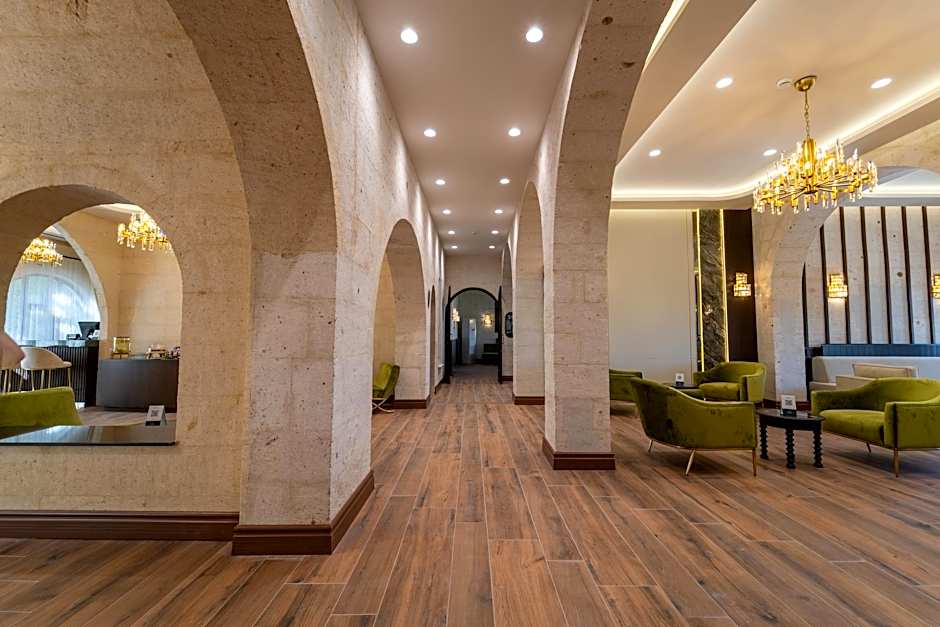 Uchisar Kaya Otel