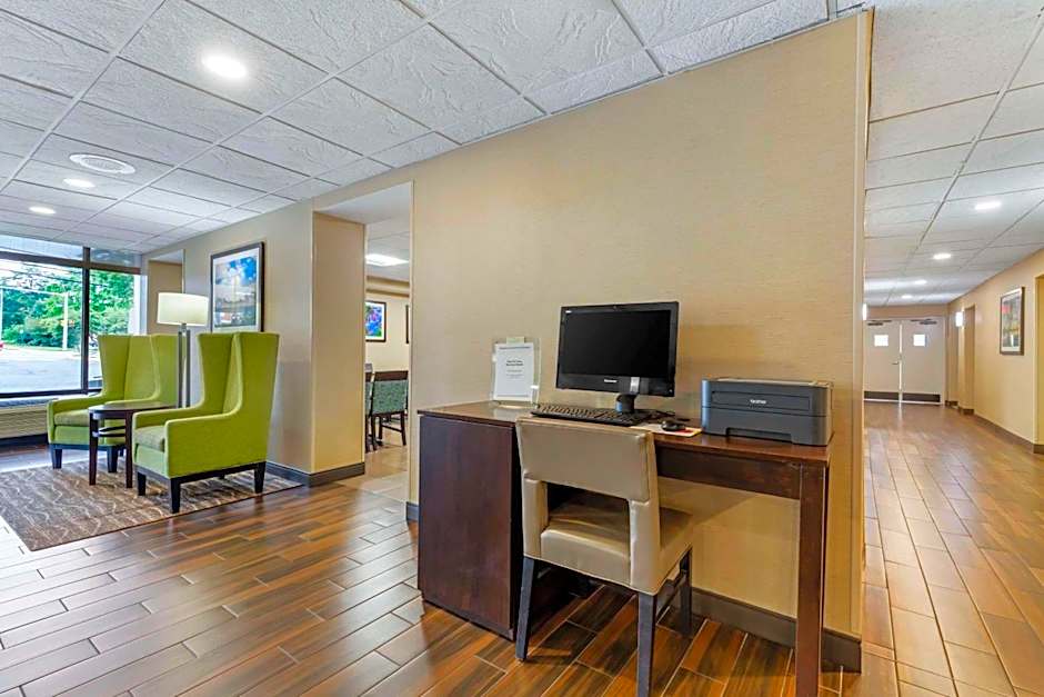Comfort Inn Herndon-Reston
