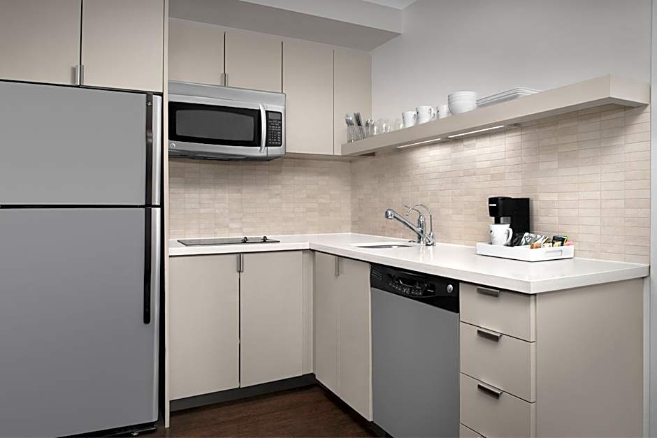 Element Denver Park Meadows