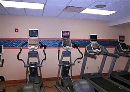 Newly Renovated Hampton Inn Omaha West Lakeside