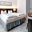 Hotel 22